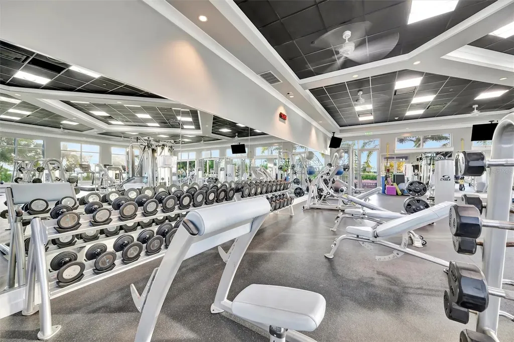 246 Sapphire Lake Drive Bradenton FL 34209
