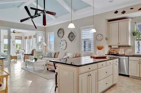 246 Sapphire Lake Drive Bradenton FL 34209