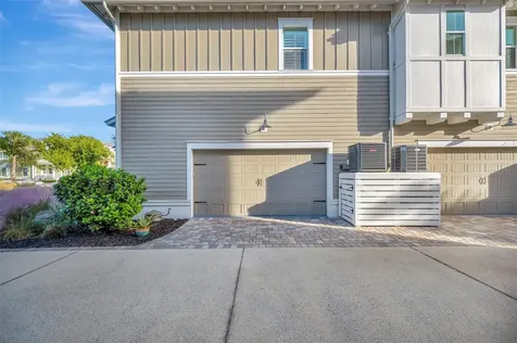246 Sapphire Lake Drive Bradenton FL 34209