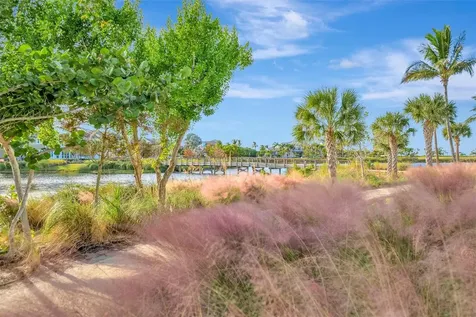 246 Sapphire Lake Drive Bradenton FL 34209