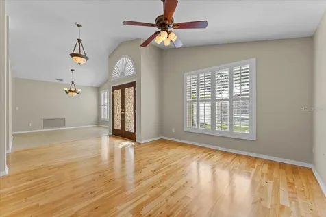 4761 Stonebriar Drive Oldsmar FL 34677