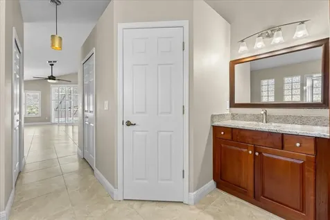 4761 Stonebriar Drive Oldsmar FL 34677