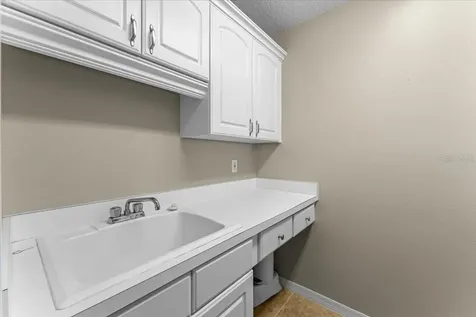 4761 Stonebriar Drive Oldsmar FL 34677