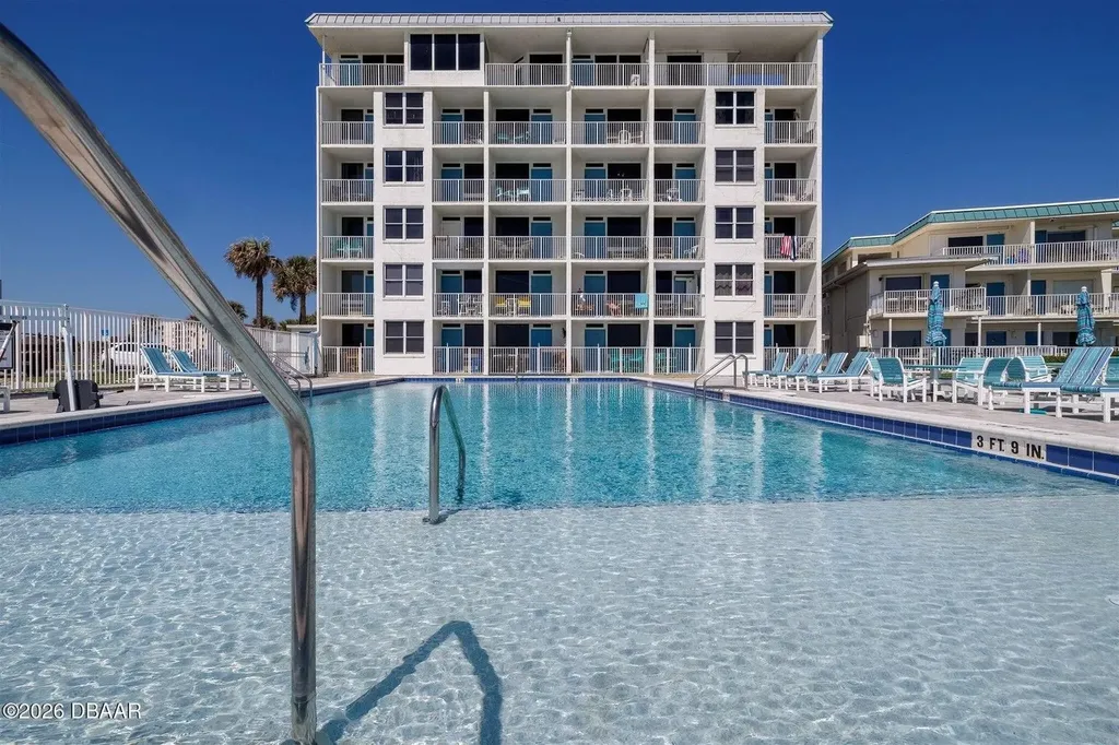 935 S Atlantic Avenue Daytona Beach FL 32118