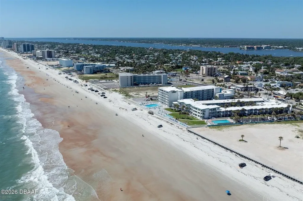 935 S Atlantic Avenue Daytona Beach FL 32118