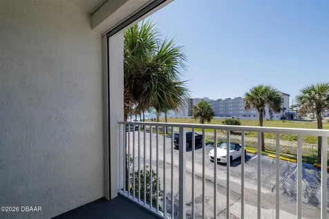 935 S Atlantic Avenue Daytona Beach FL 32118