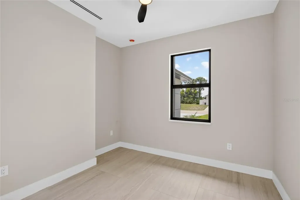 741 SW 7th Terrace Cape Coral FL 33991