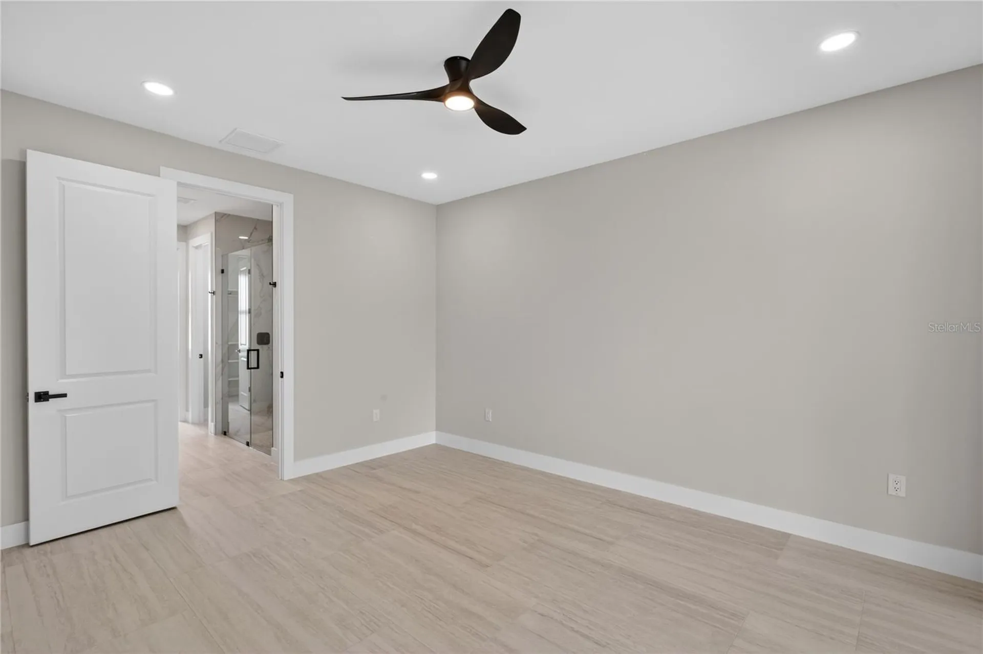 741 SW 7th Terrace Cape Coral FL 33991