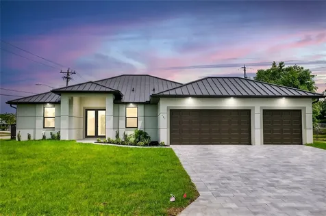 741 SW 7th Terrace Cape Coral FL 33991