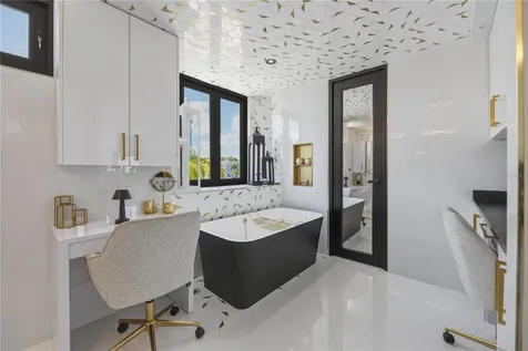 629 Mar De Bering Dorado PR 00646