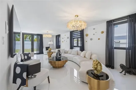 629 Mar De Bering Dorado PR 00646