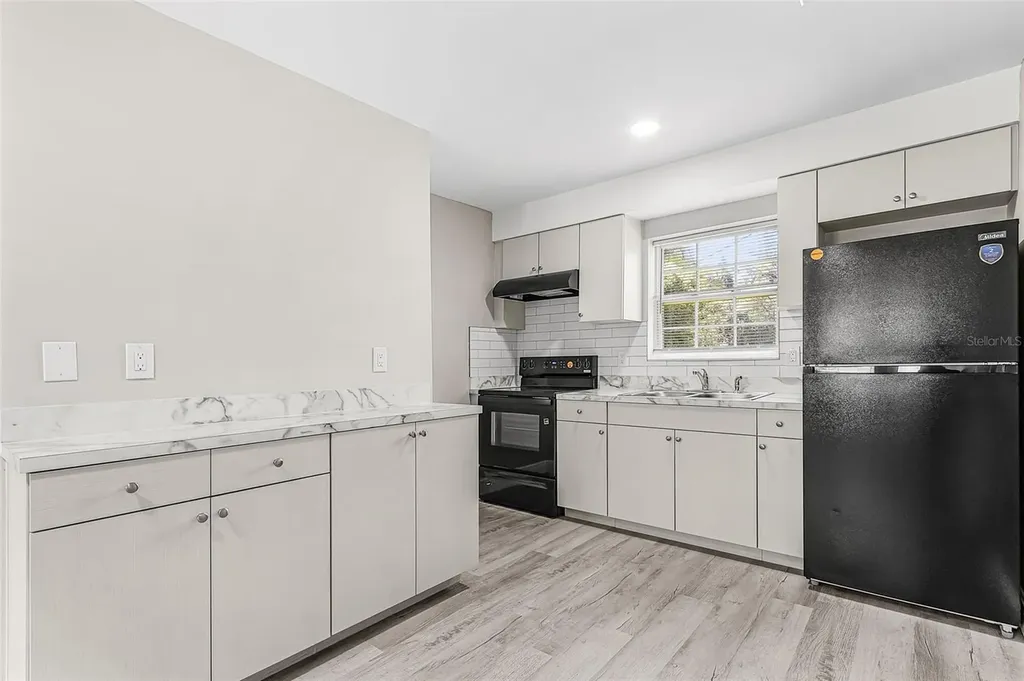 2648 Michigan Avenue Fort Myers FL 33916