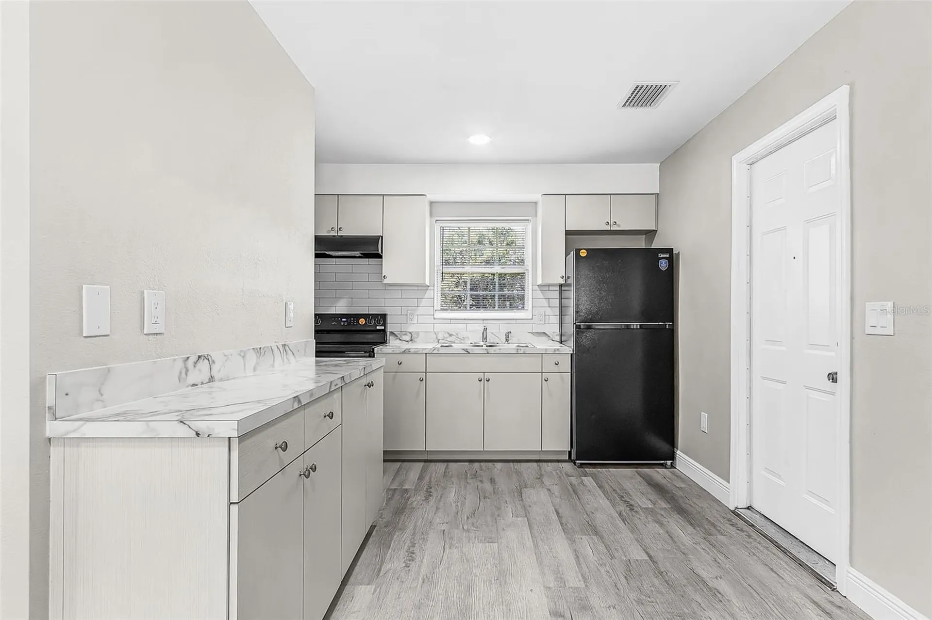 2648 Michigan Avenue Fort Myers FL 33916