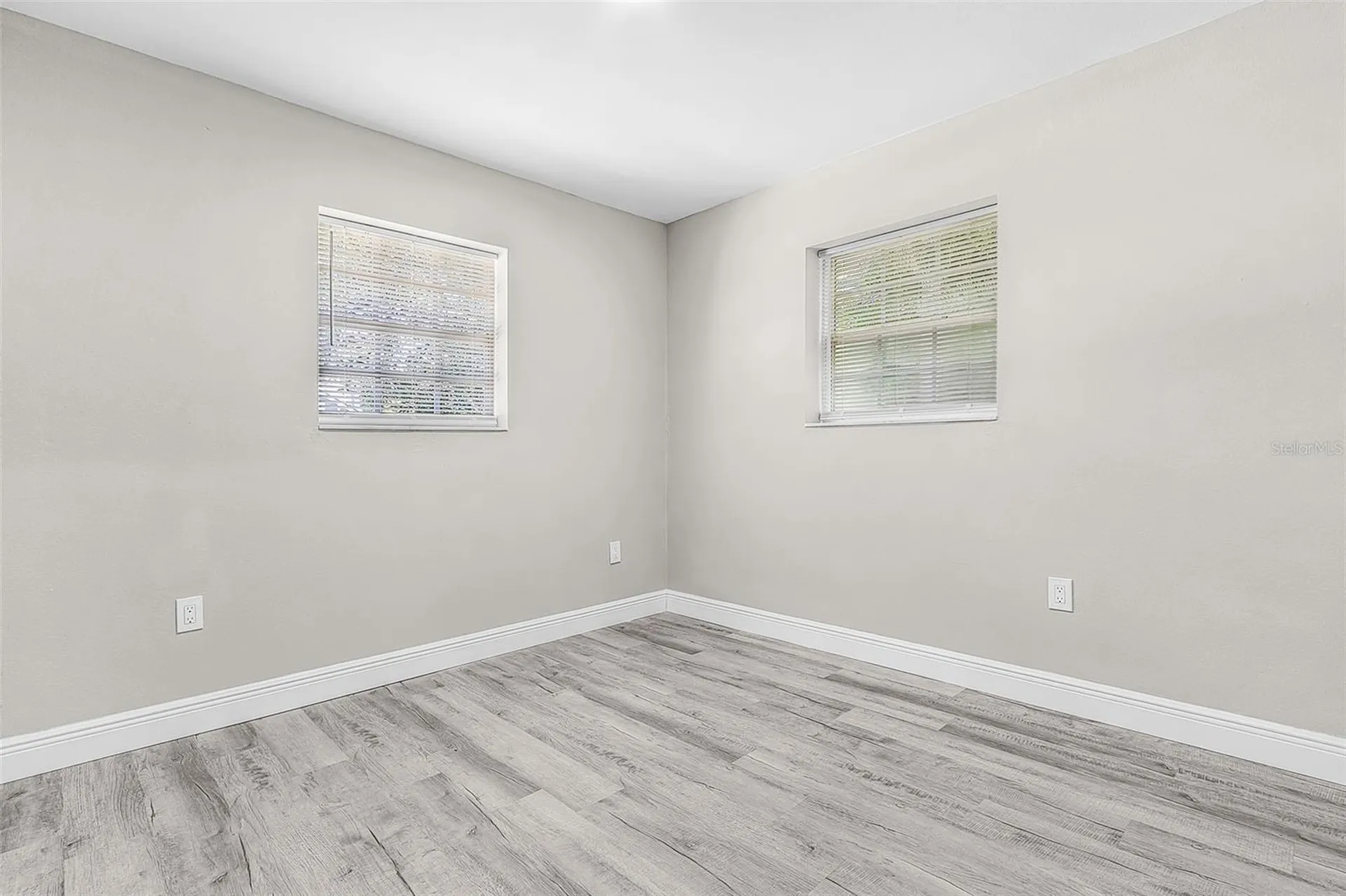 2648 Michigan Avenue Fort Myers FL 33916