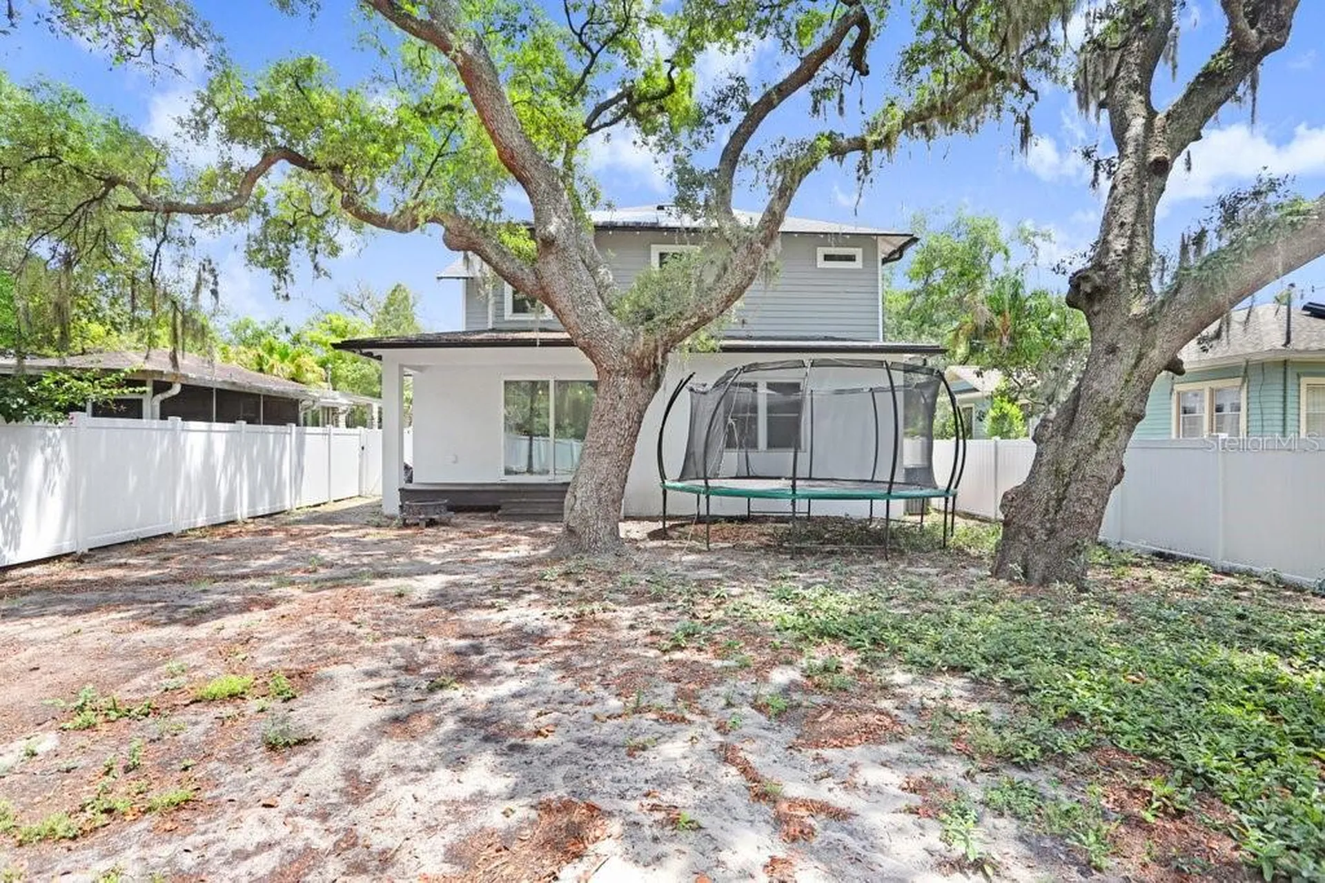 920 E Shadowlawn Avenue Tampa FL 33603