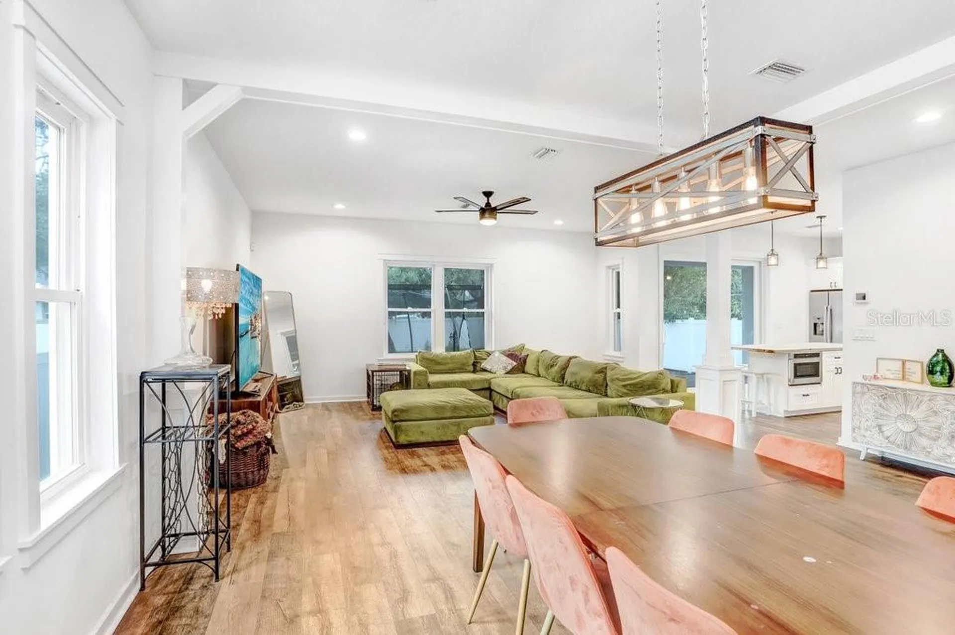 920 E Shadowlawn Avenue Tampa FL 33603