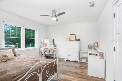 920 E Shadowlawn Avenue Tampa FL 33603