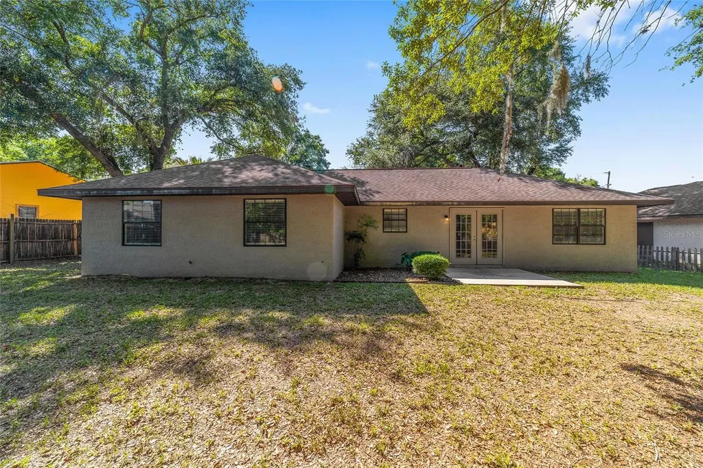 35 Pine Circle Ocala FL 34472