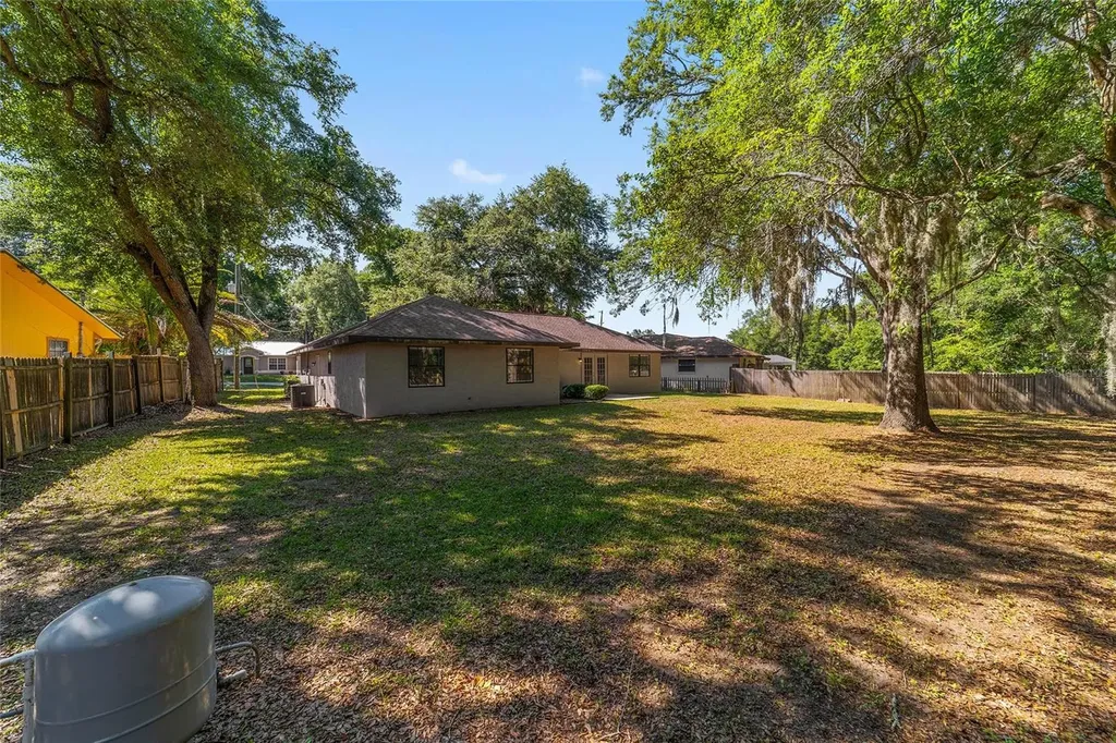 35 Pine Circle Ocala FL 34472