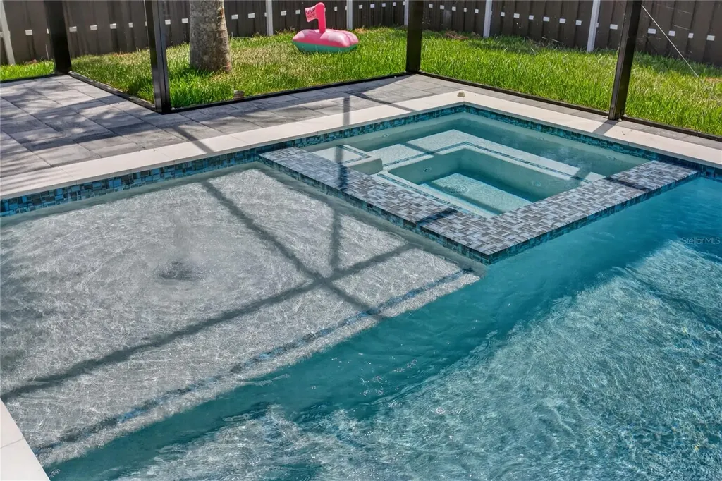 812 SW 14th Avenue Cape Coral FL 33991