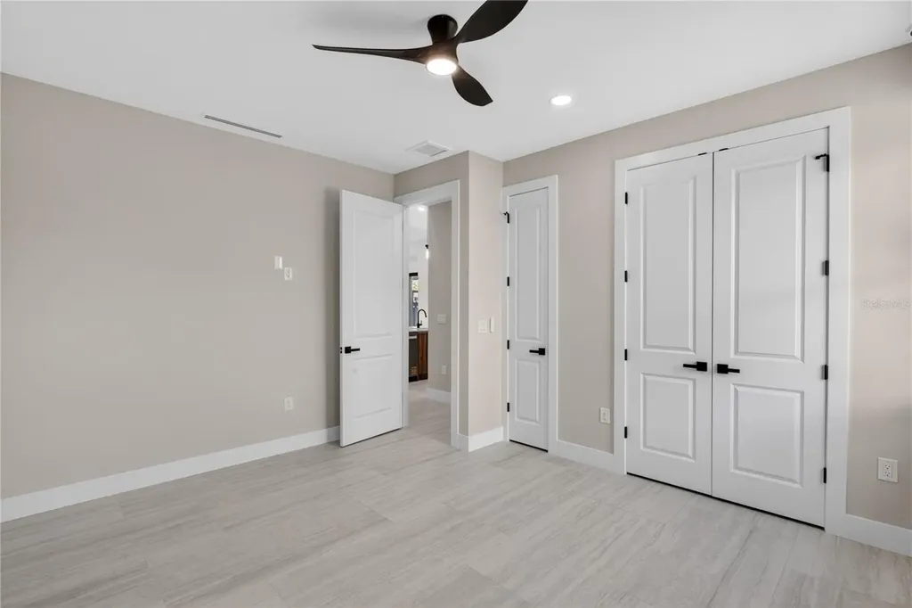 812 SW 14th Avenue Cape Coral FL 33991