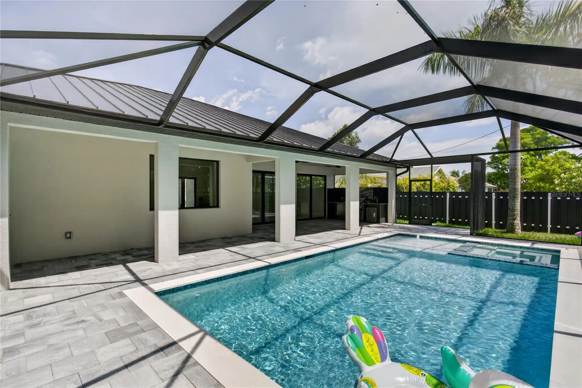 812 SW 14th Avenue Cape Coral FL 33991