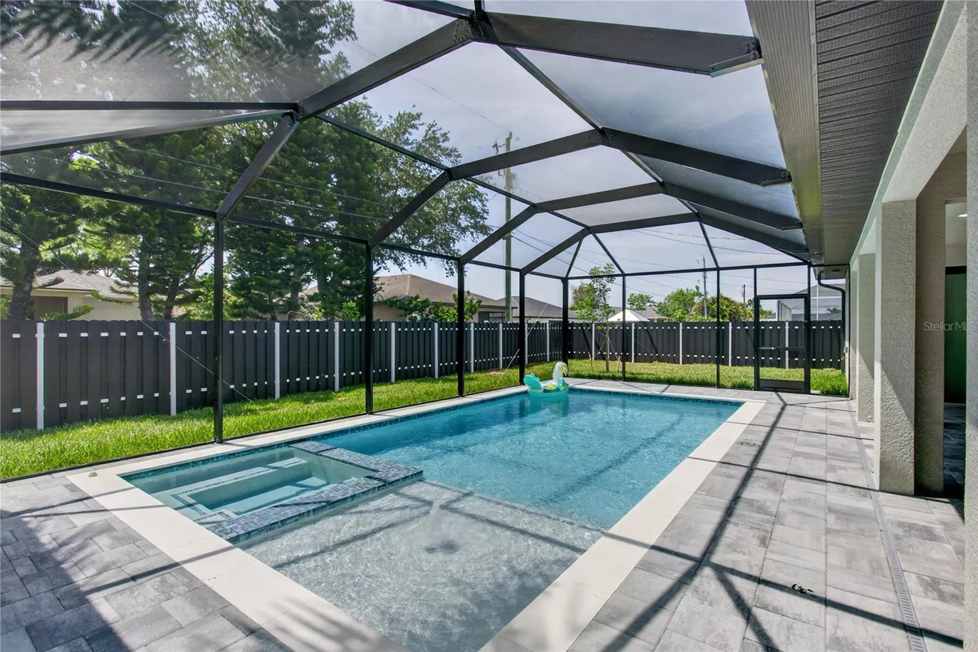 812 SW 14th Avenue Cape Coral FL 33991