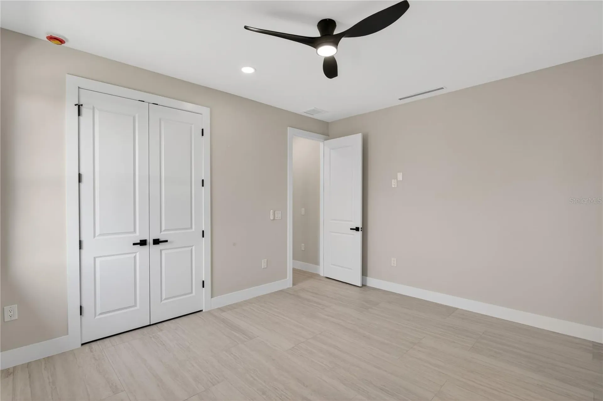 812 SW 14th Avenue Cape Coral FL 33991