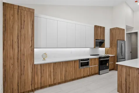 812 SW 14th Avenue Cape Coral FL 33991