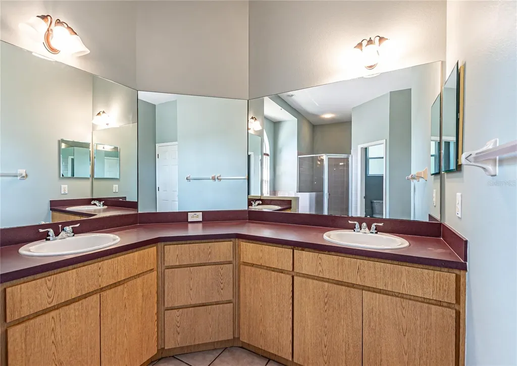 7629 Westpoint Drive Wesley Chapel FL 33544