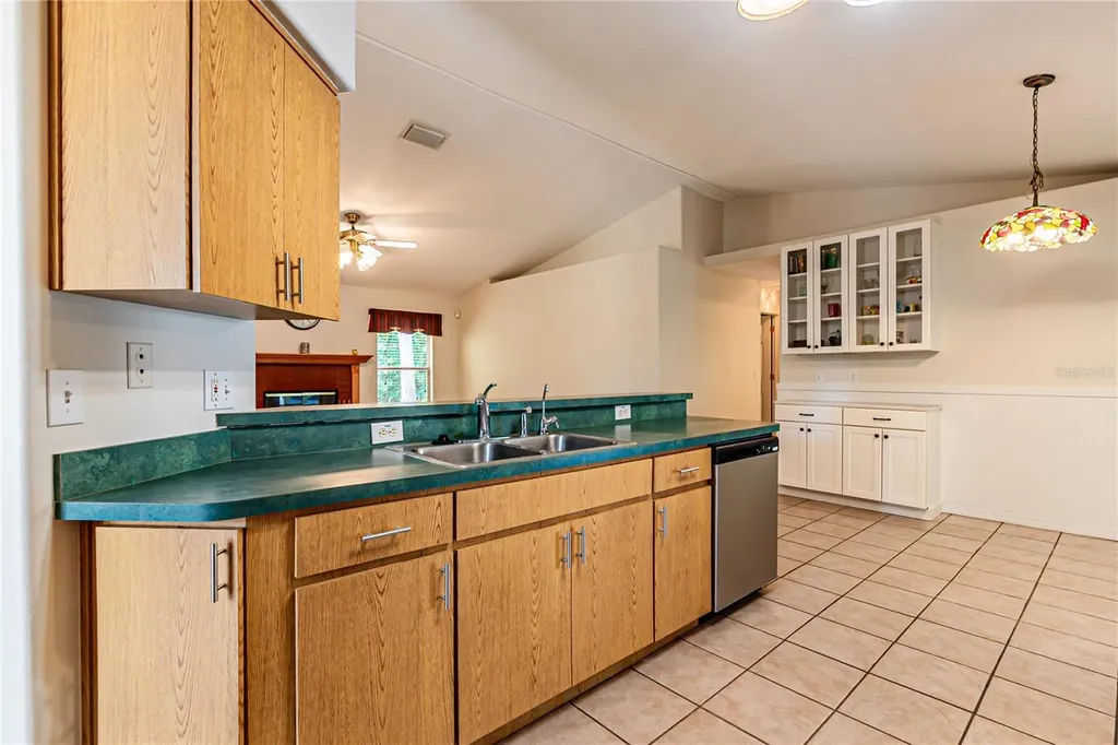 7629 Westpoint Drive Wesley Chapel FL 33544