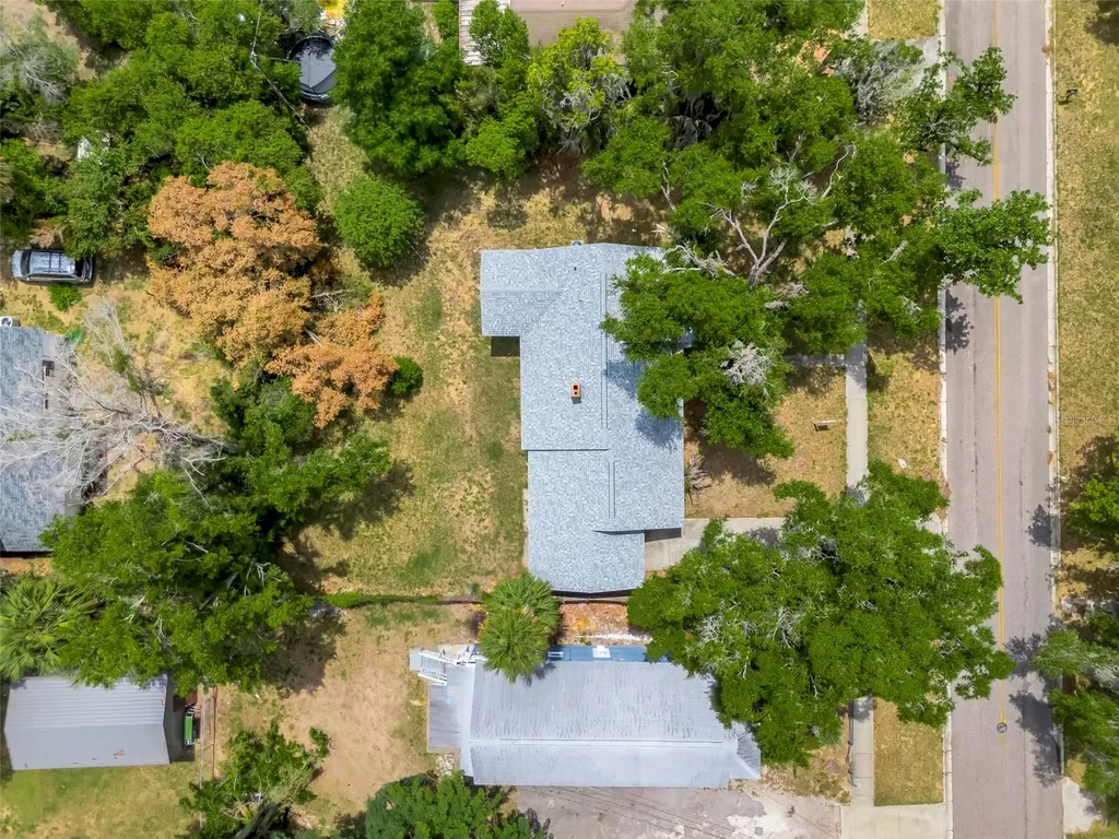 504 E Citrus Avenue Eustis FL 32726