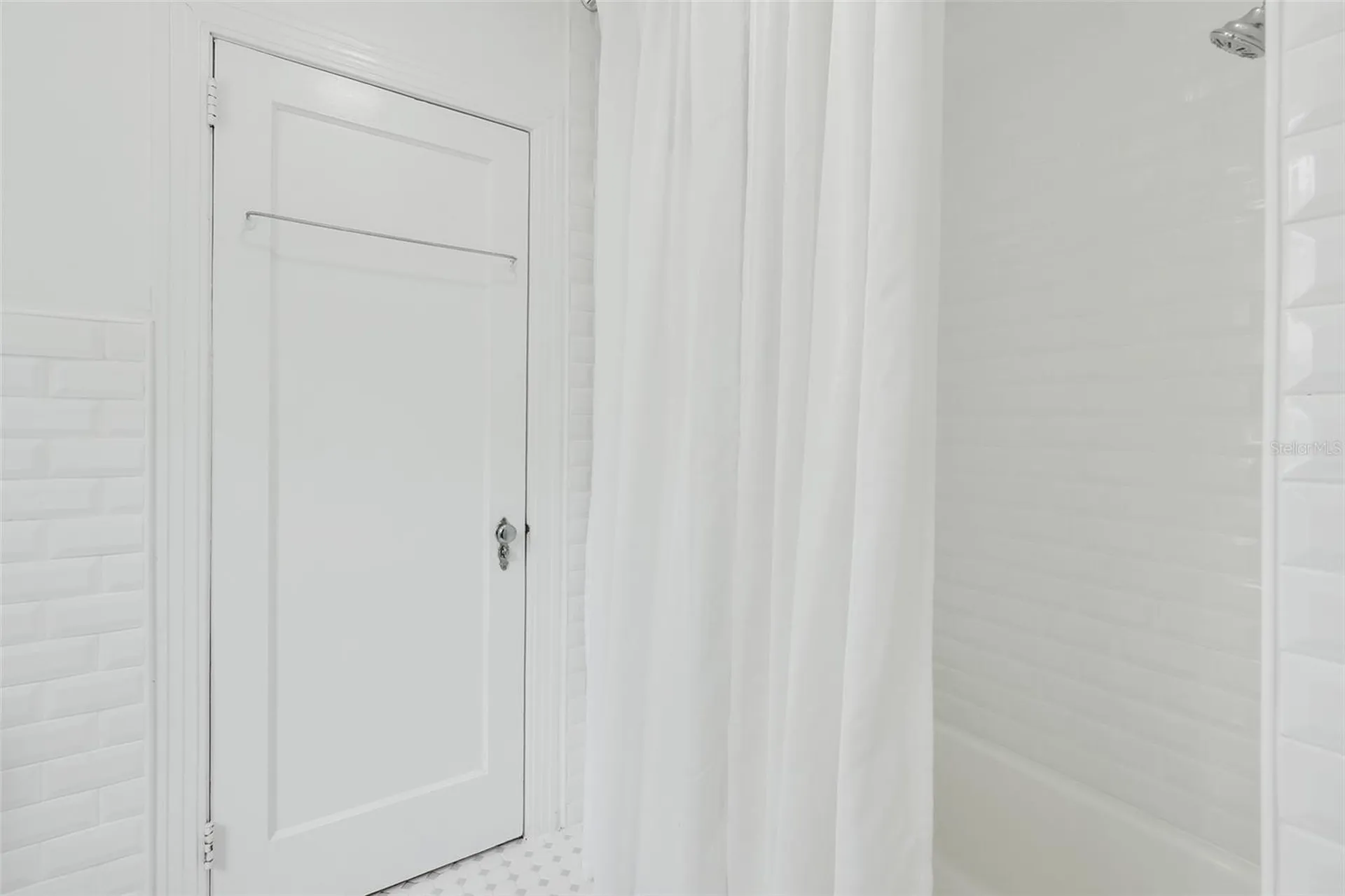 504 E Citrus Avenue Eustis FL 32726