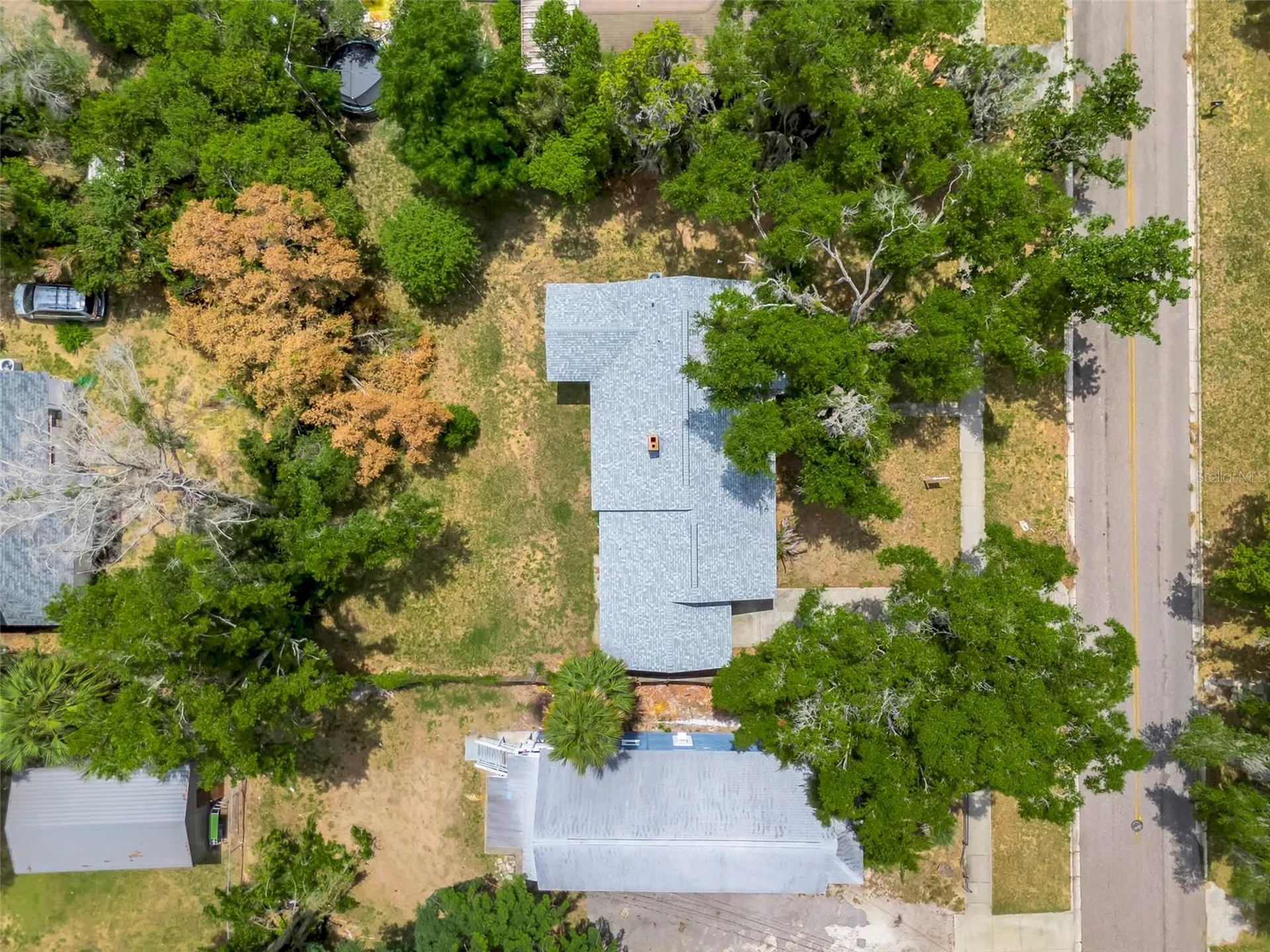 504 E Citrus Avenue Eustis FL 32726