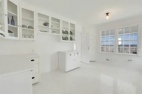 504 E Citrus Avenue Eustis FL 32726