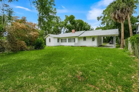 504 E Citrus Avenue Eustis FL 32726