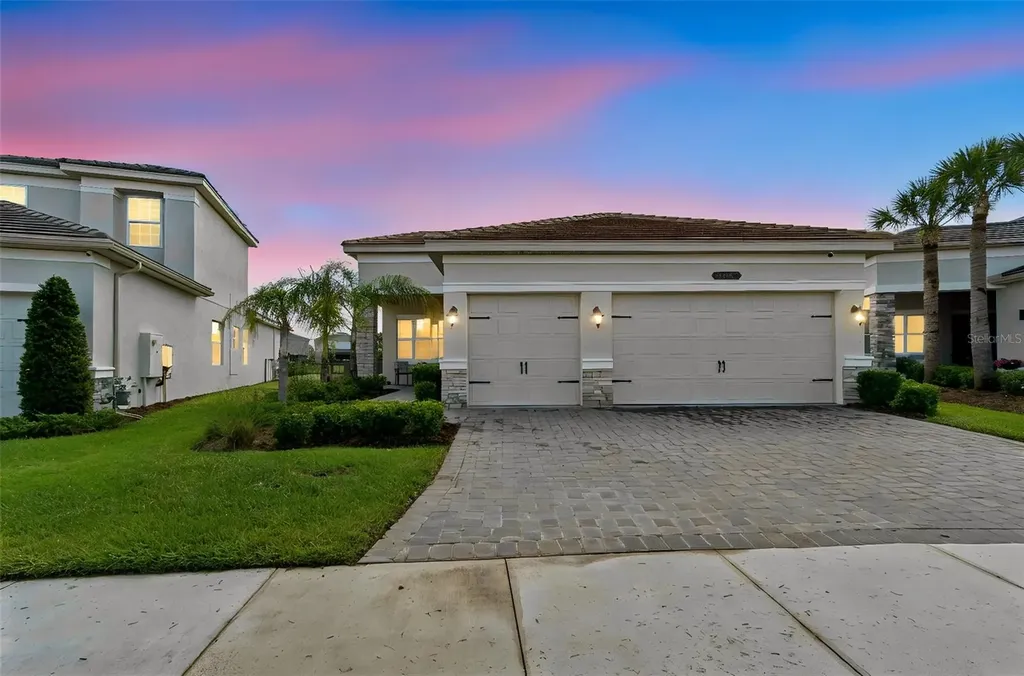 32732 Tree Of Life Avenue Wesley Chapel FL 33543