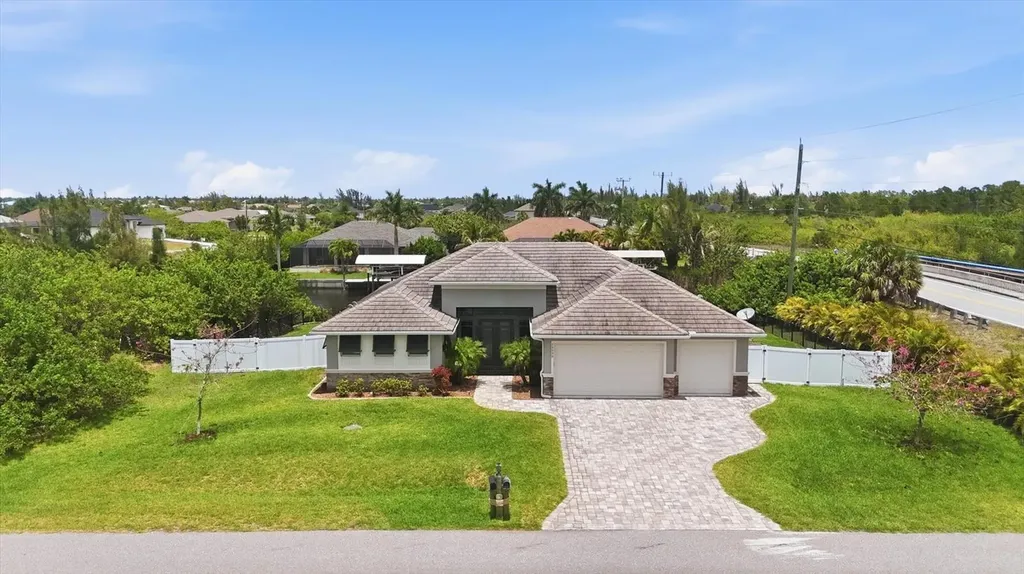 15530 Staunton Circle Port Charlotte FL 33981