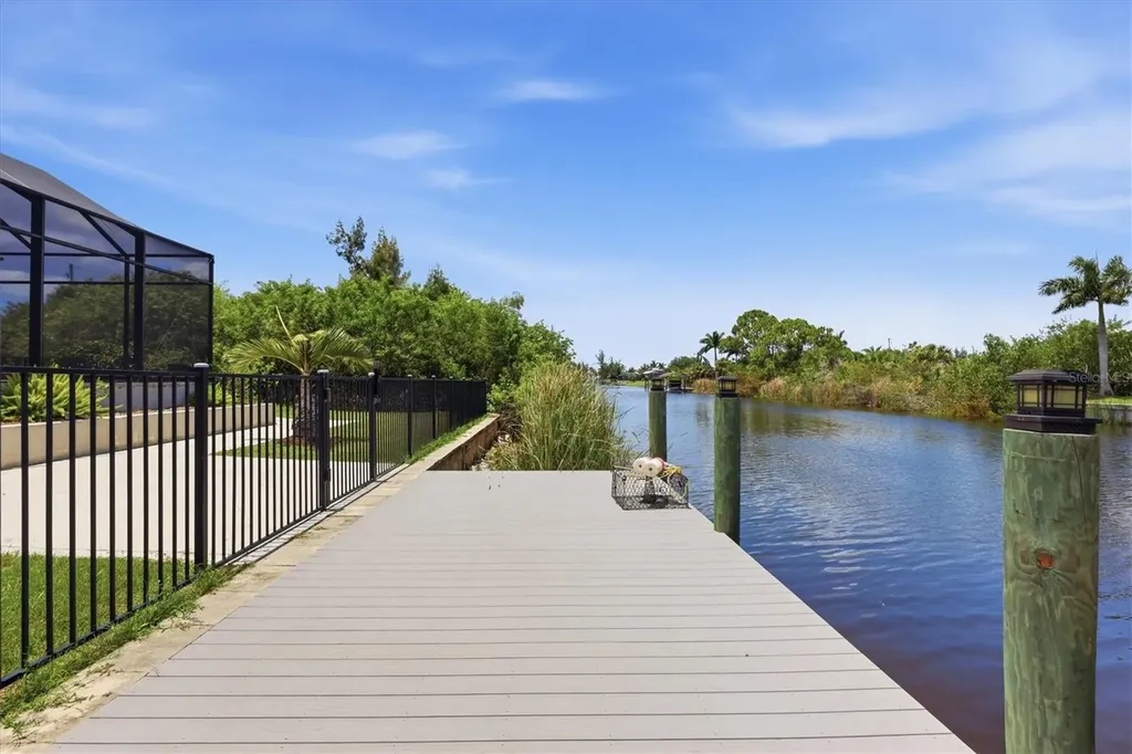 15530 Staunton Circle Port Charlotte FL 33981