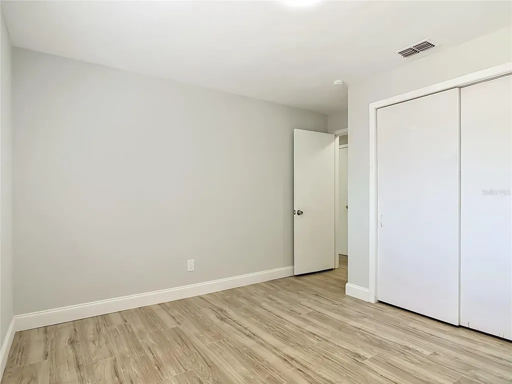 1495 Granada Avenue Daytona Beach FL 32117