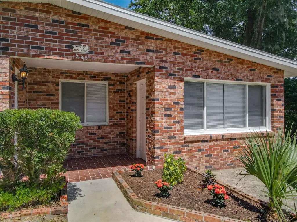 1495 Granada Avenue Daytona Beach FL 32117