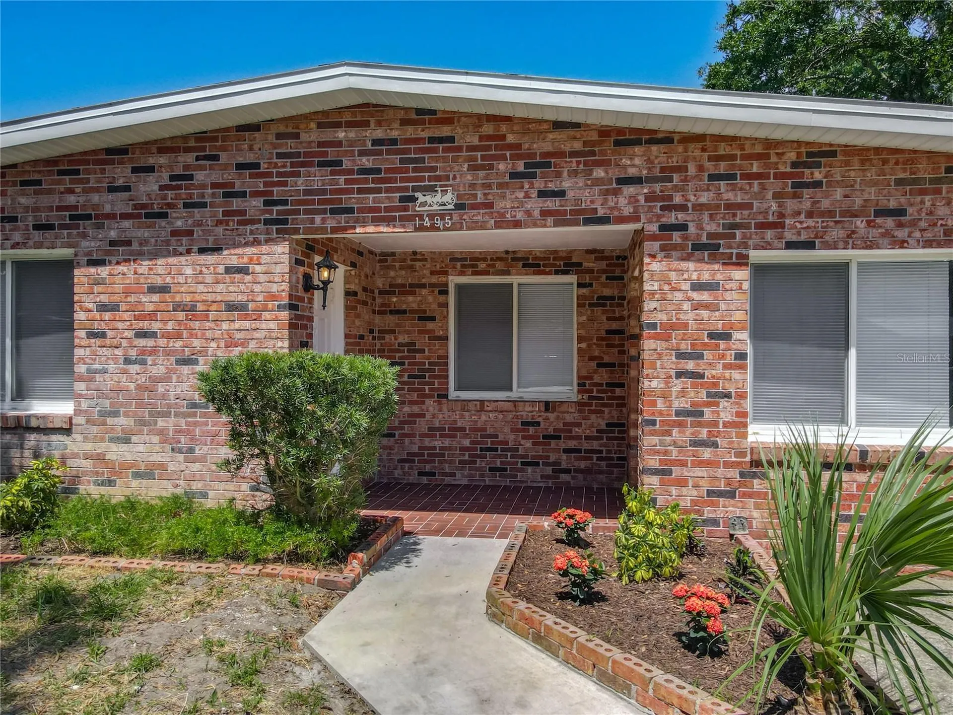 1495 Granada Avenue Daytona Beach FL 32117