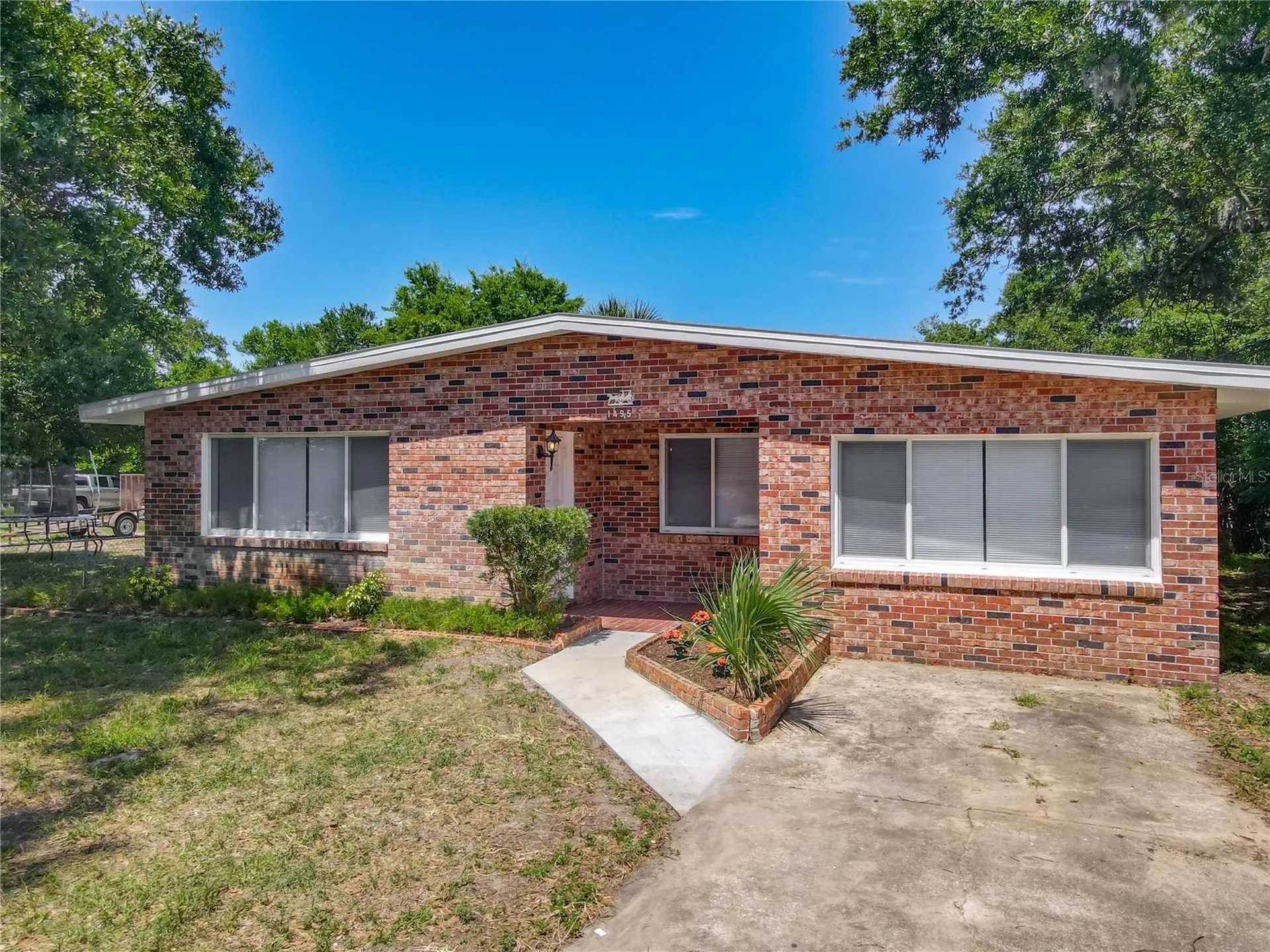 1495 Granada Avenue Daytona Beach FL 32117