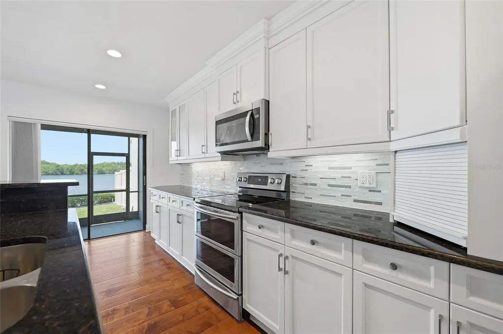 1070 Sanabel Court NE St Petersburg FL 33702
