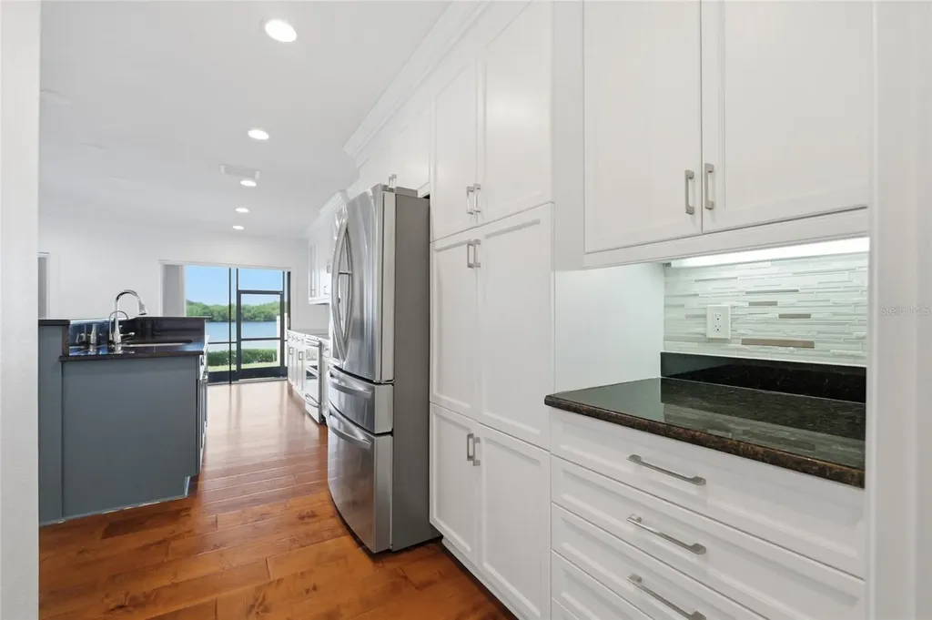 1070 Sanabel Court NE St Petersburg FL 33702