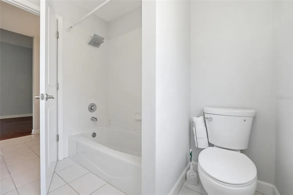 1070 Sanabel Court NE St Petersburg FL 33702