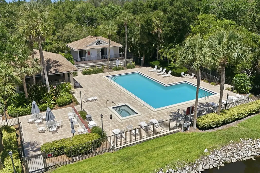 1070 Sanabel Court NE St Petersburg FL 33702