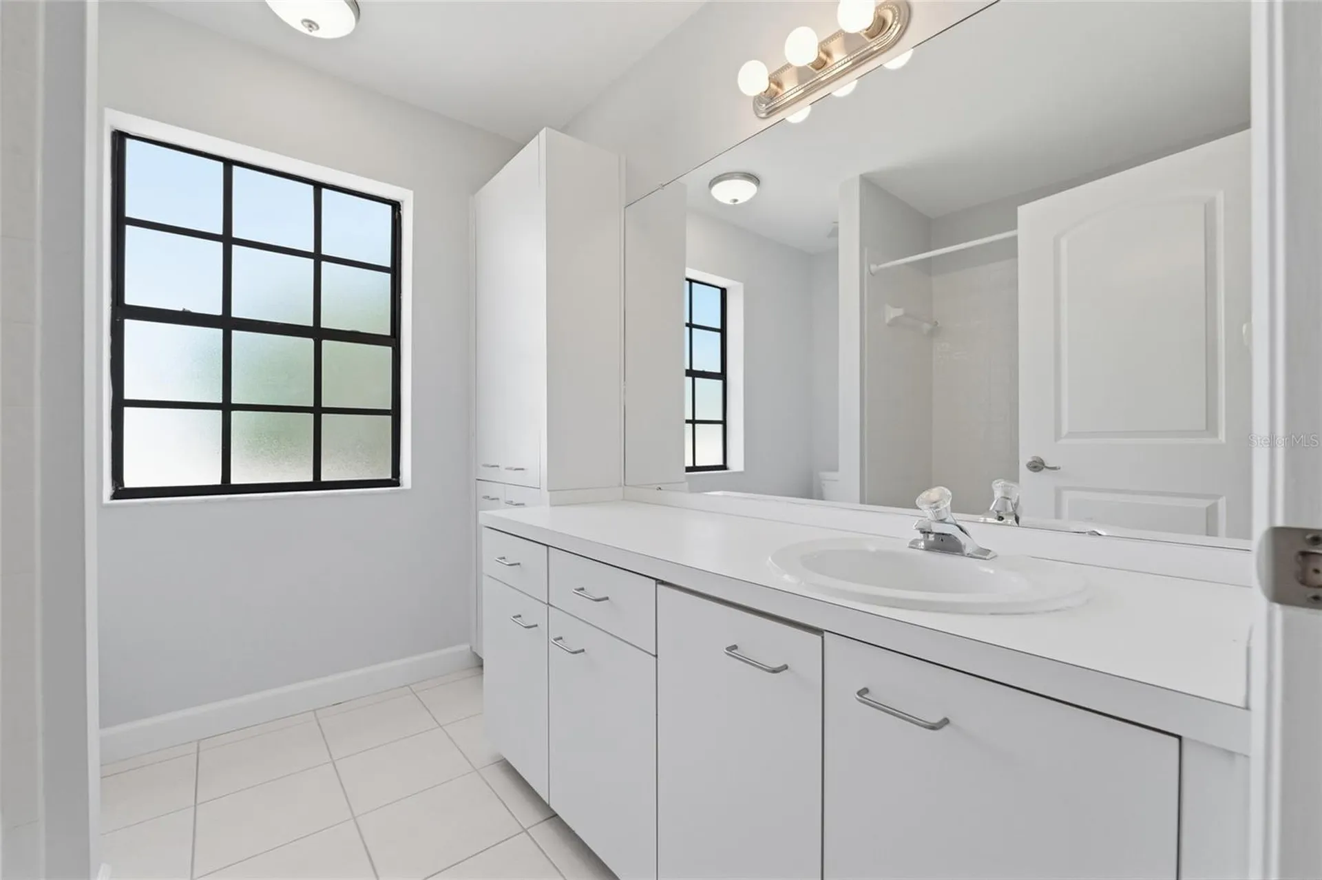 1070 Sanabel Court NE St Petersburg FL 33702