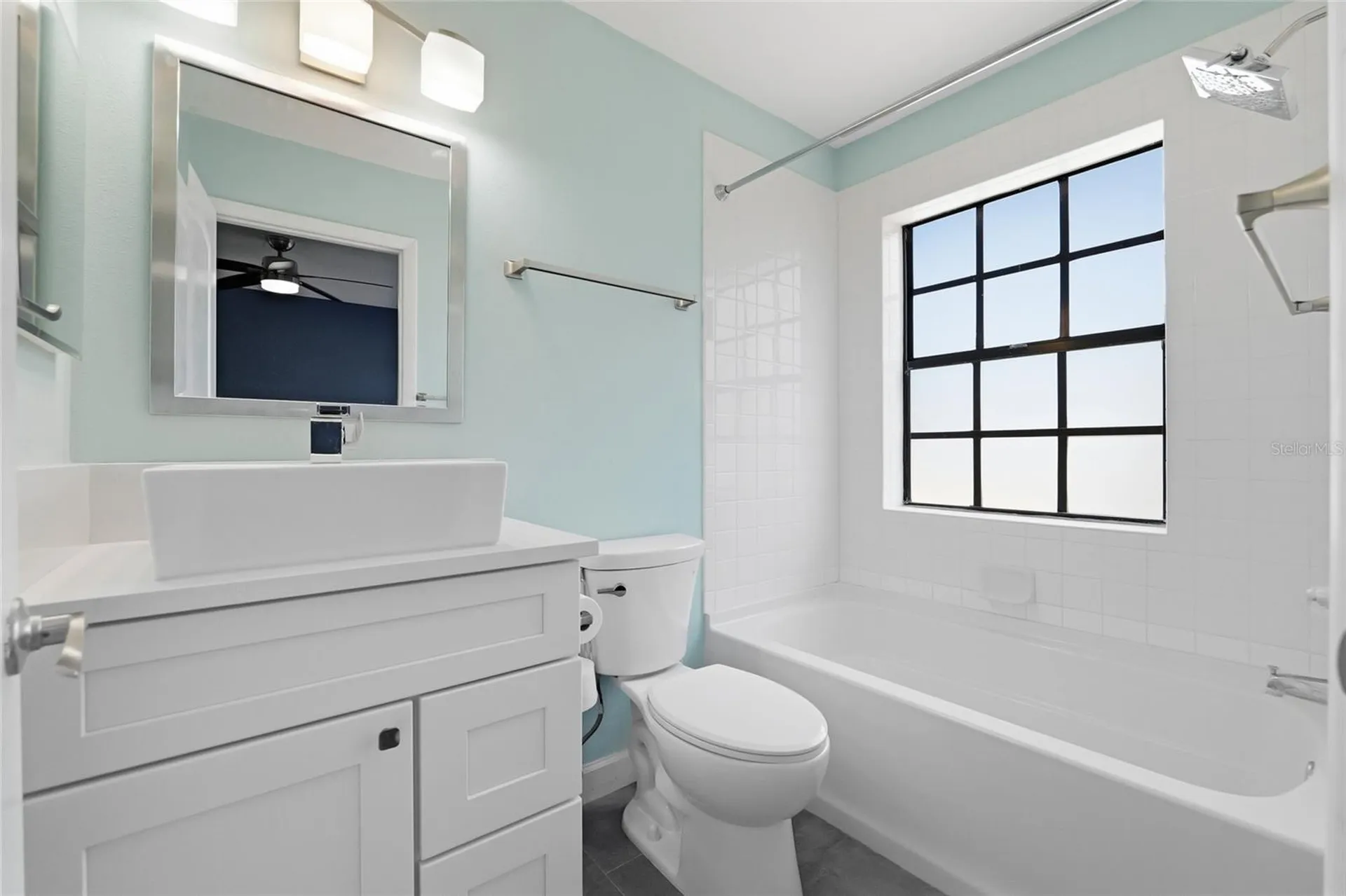 1070 Sanabel Court NE St Petersburg FL 33702