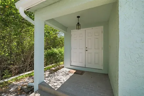 1070 Sanabel Court NE St Petersburg FL 33702